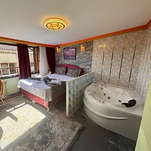 Hotel Guer Royal Aparts